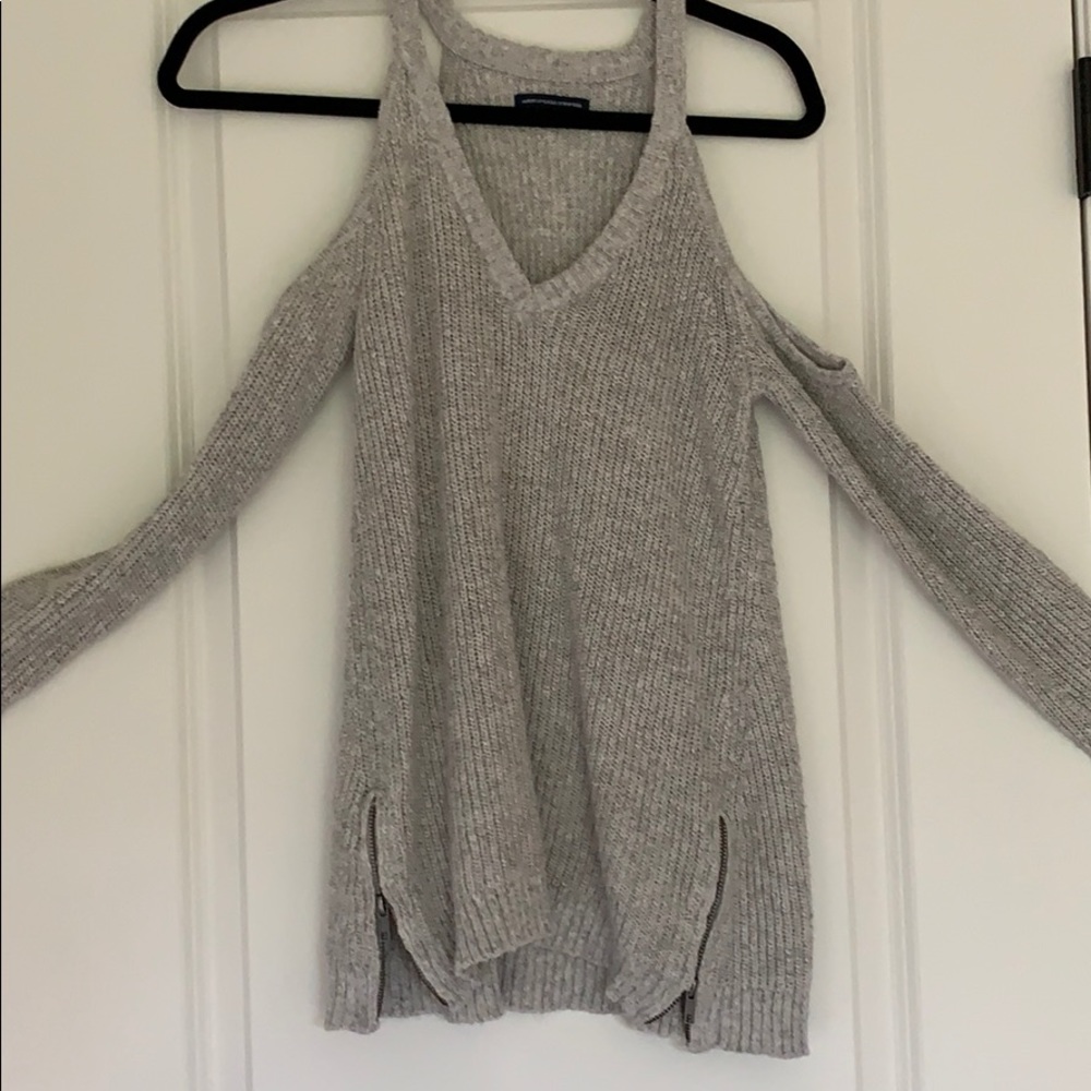 grey off the shoulder american eagle sweater